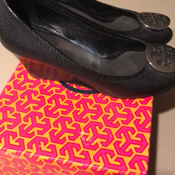 Tory Burch - Picture 5 of 8